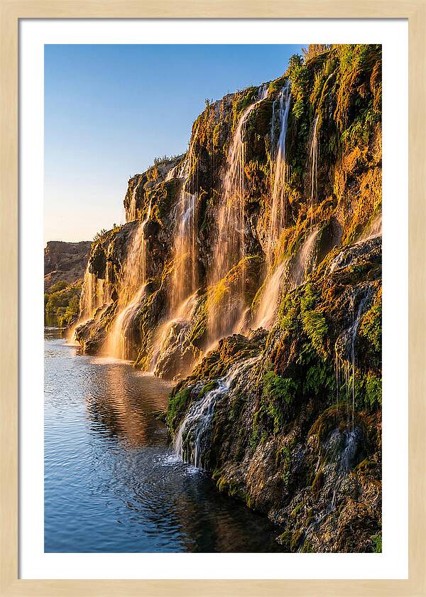 Thousand Springs Flowing Waterfalls