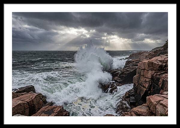 Thunder Hole Erupts In Storm
