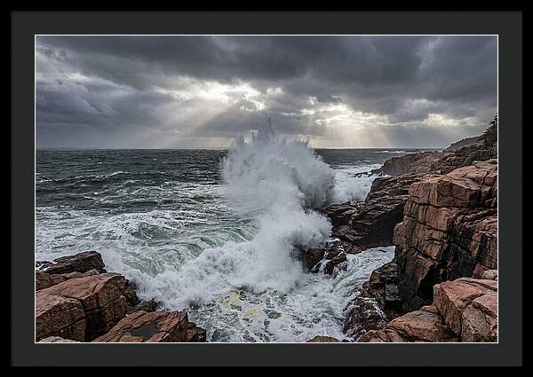 Thunder Hole Erupts In Storm
