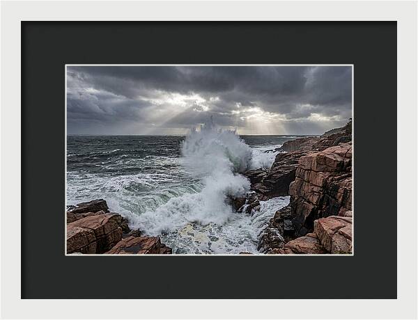 Thunder Hole Erupts In Storm