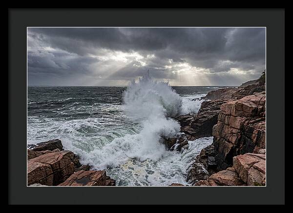 Thunder Hole Erupts In Storm