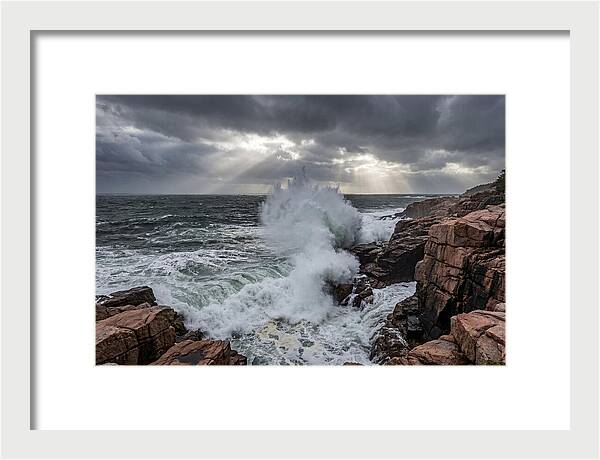 Thunder Hole Erupts In Storm