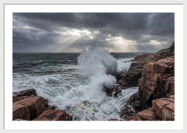Thunder Hole Erupts In Storm