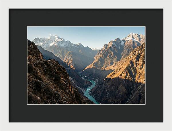 Tiger Leaping Gorge Serenity