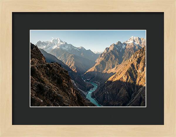 Tiger Leaping Gorge Serenity