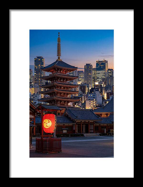 Tokyo Sensoji Temple At Dusk