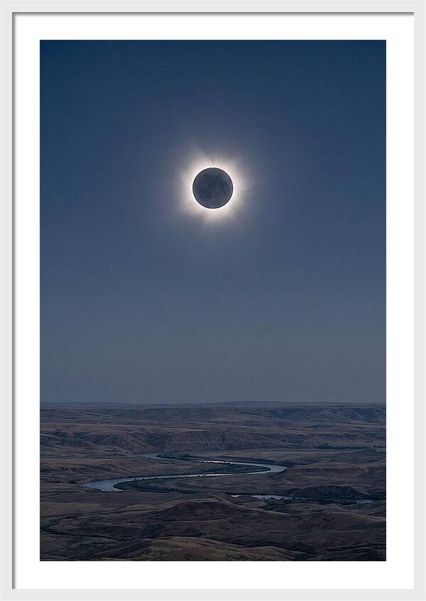 Total Solar Eclipse Majesty