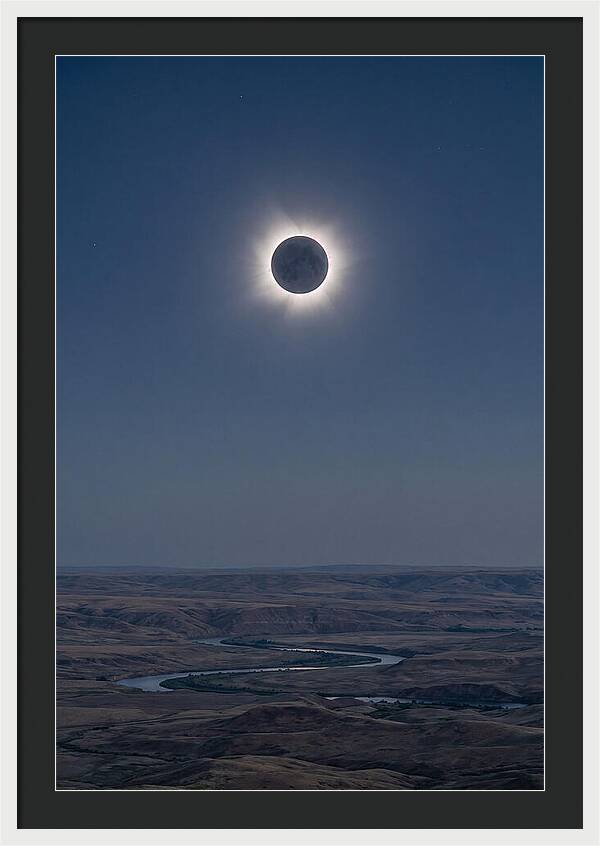 Total Solar Eclipse Majesty