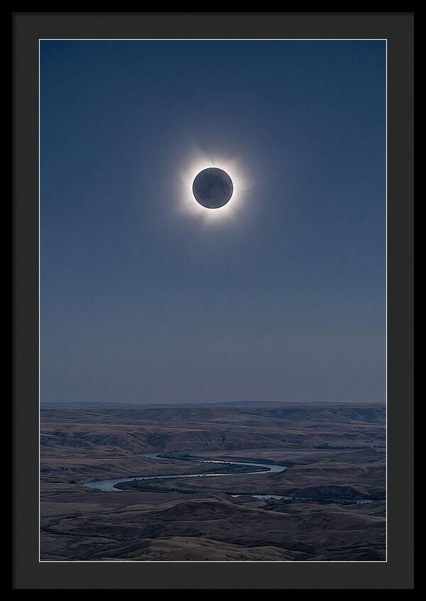 Total Solar Eclipse Majesty