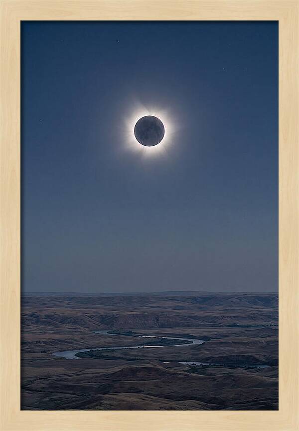 Total Solar Eclipse Majesty