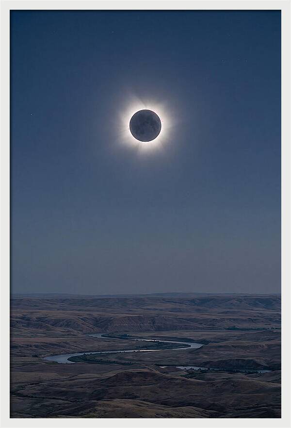 Total Solar Eclipse Majesty