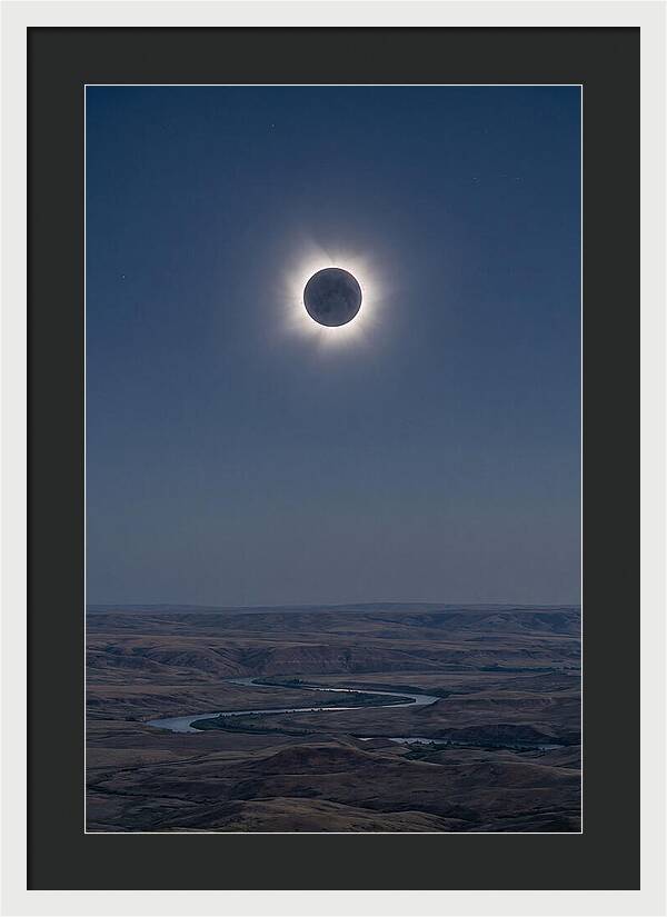 Total Solar Eclipse Majesty