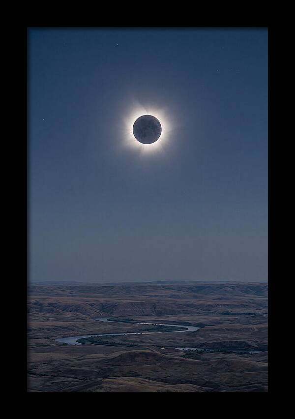 Total Solar Eclipse Majesty