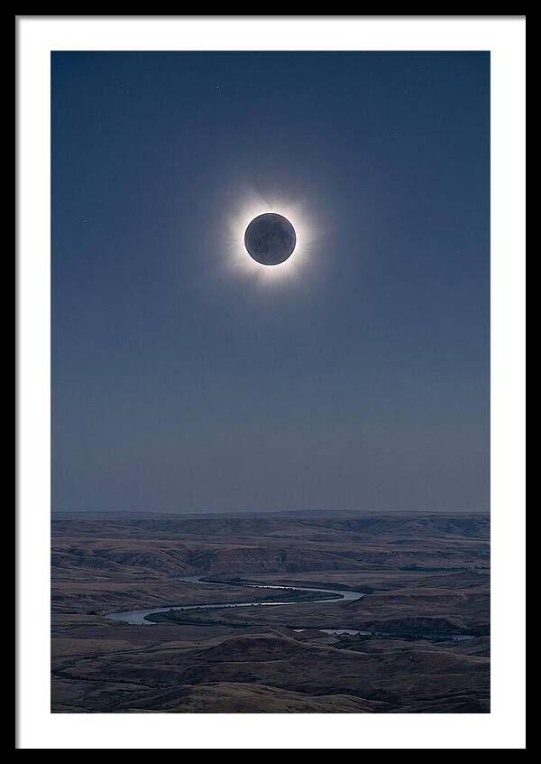 Total Solar Eclipse Majesty