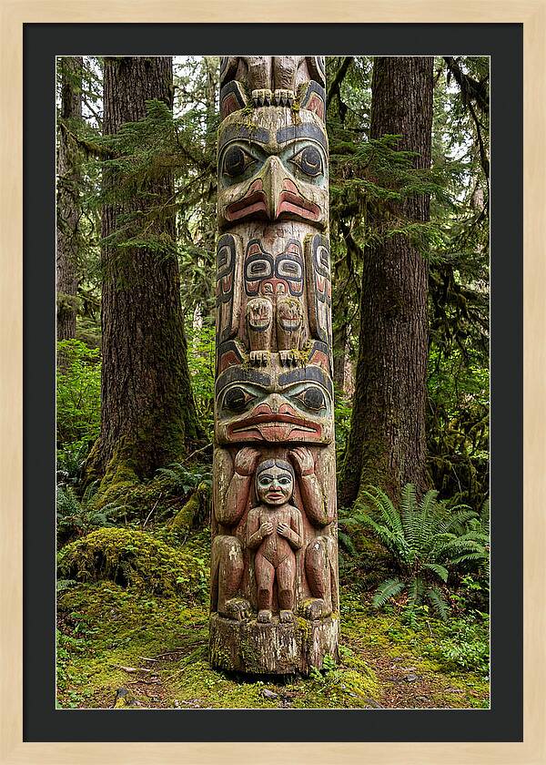 Totem Bight Totem Pole
