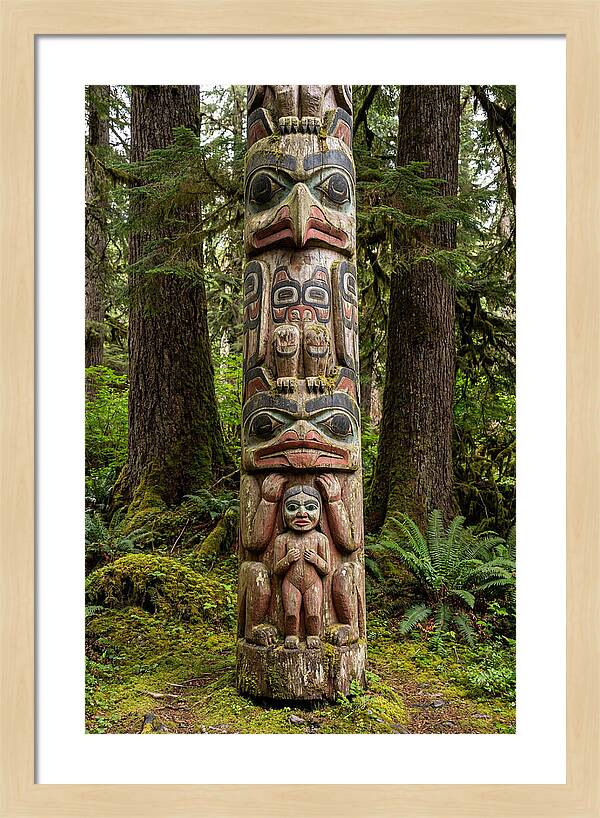 Totem Bight Totem Pole