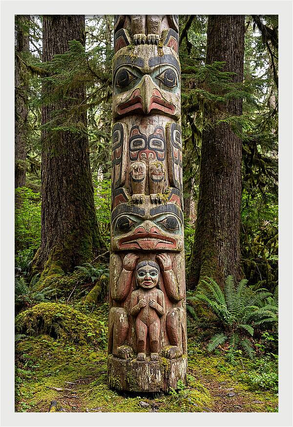 Totem Bight Totem Pole