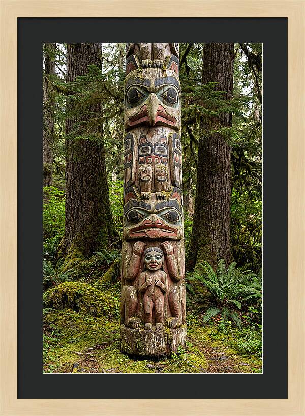 Totem Bight Totem Pole