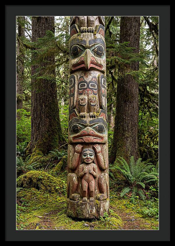 Totem Bight Totem Pole