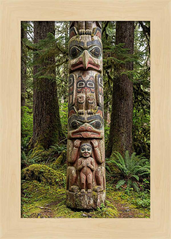 Totem Bight Totem Pole