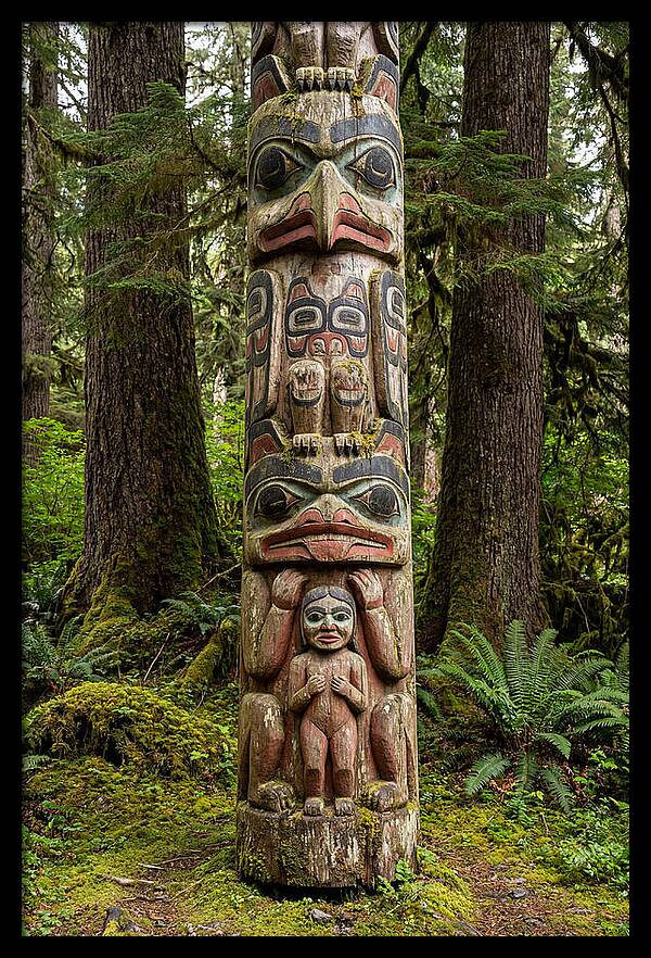 Totem Bight Totem Pole