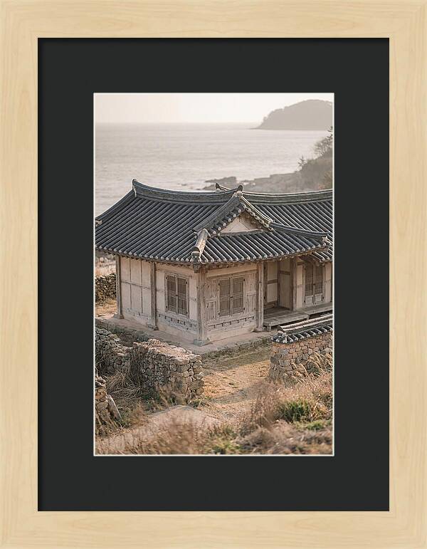 Traditional Korean Hanok Serenity