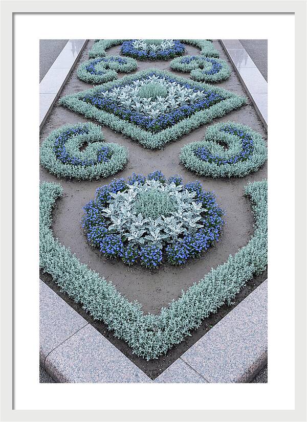 Traditional Victorian Garden