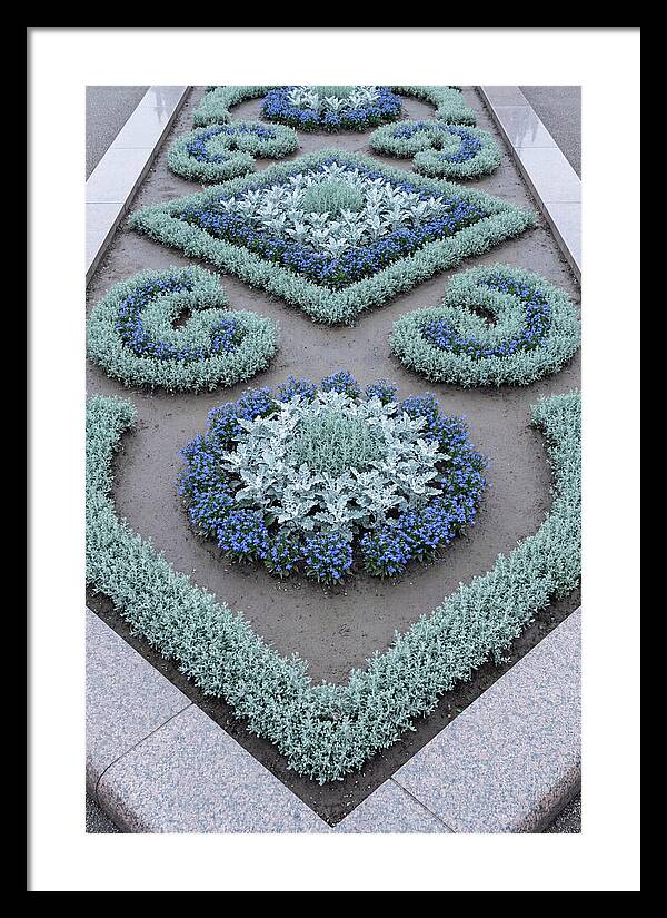 Traditional Victorian Garden