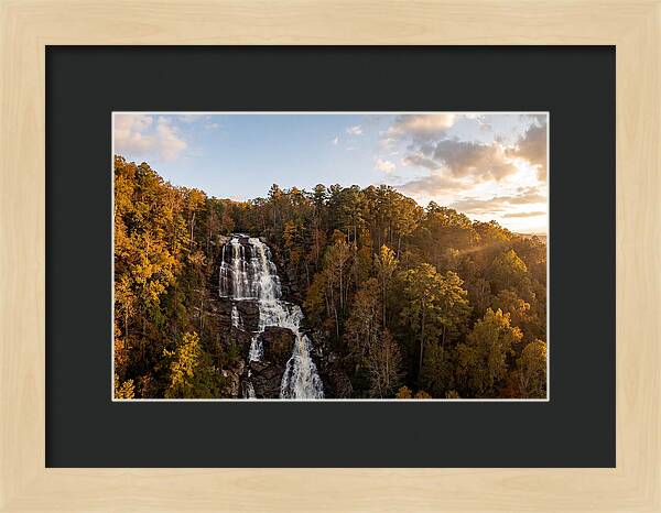 Tranquil Beauty Of Amicalola Falls