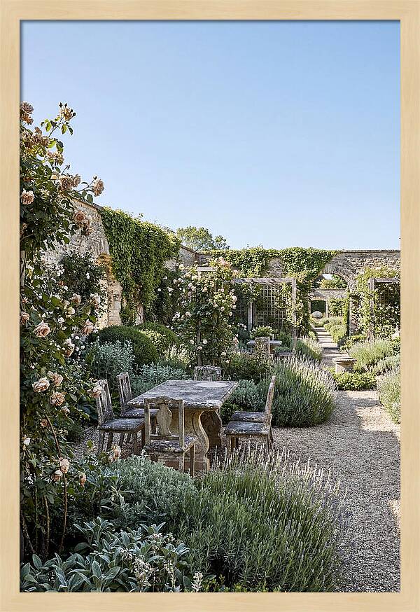 Tranquil Garden Retreat