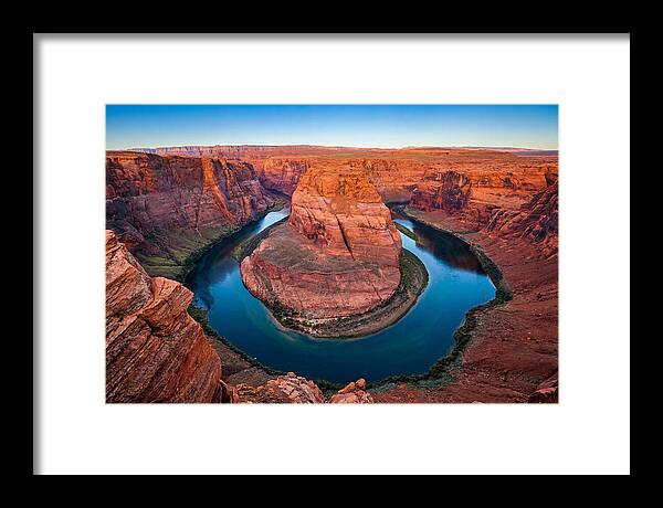 Tranquil Horseshoe Bend Views