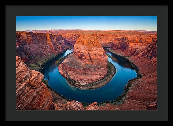 Tranquil Horseshoe Bend Views