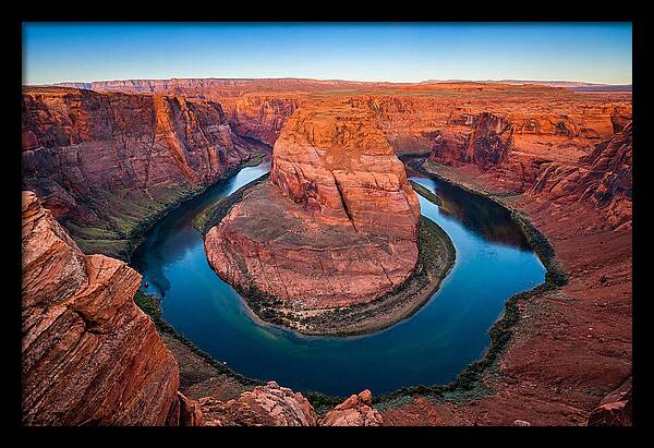 Tranquil Horseshoe Bend Views