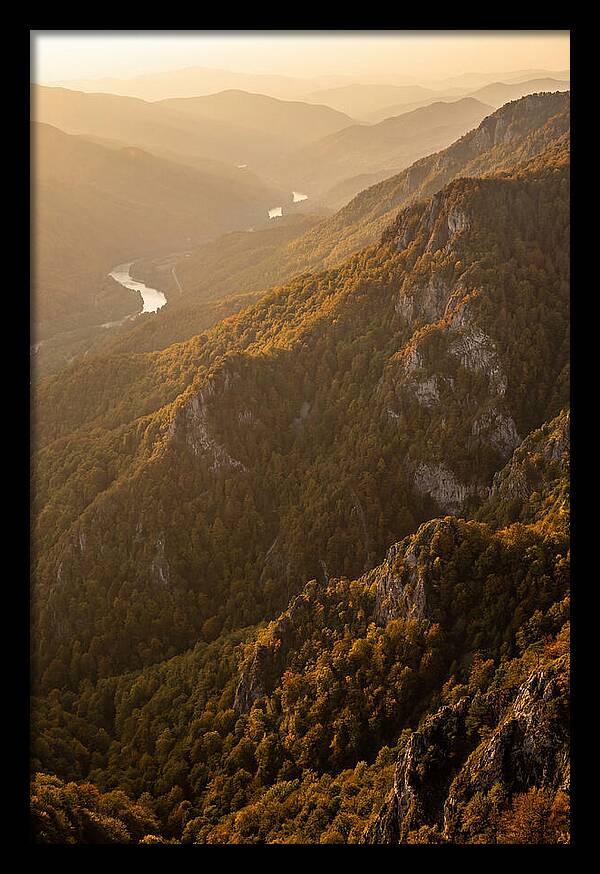 Tranquil Porcupine Mountains Escape