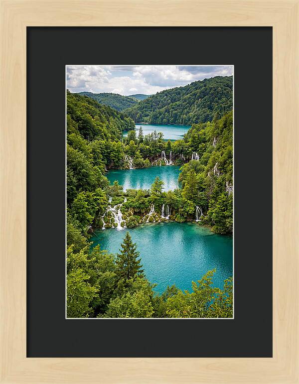 Tranquil Waters Of Plitvice