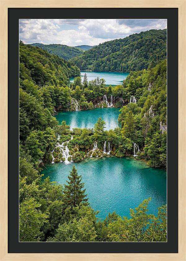 Tranquil Waters Of Plitvice