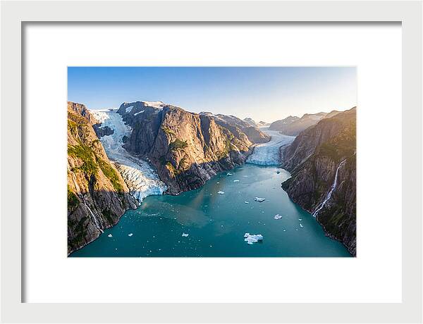 Tranquil Waters Of Tracy Arm