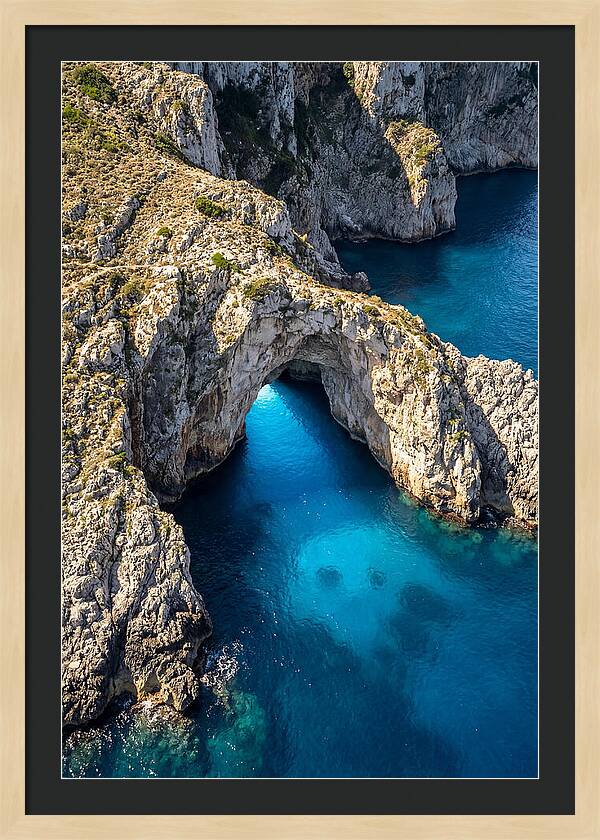 Tranquil Waterscape Escape