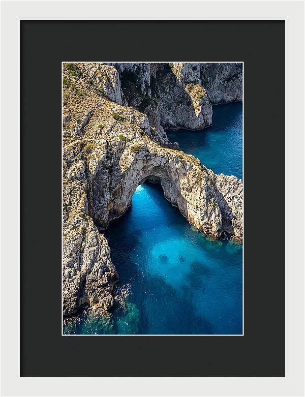 Tranquil Waterscape Escape