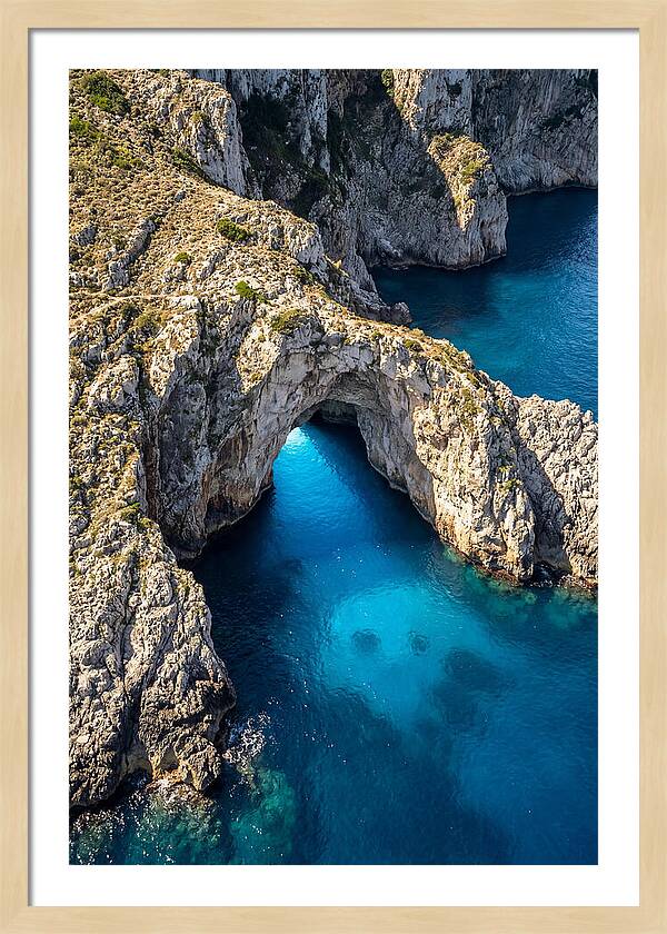 Tranquil Waterscape Escape