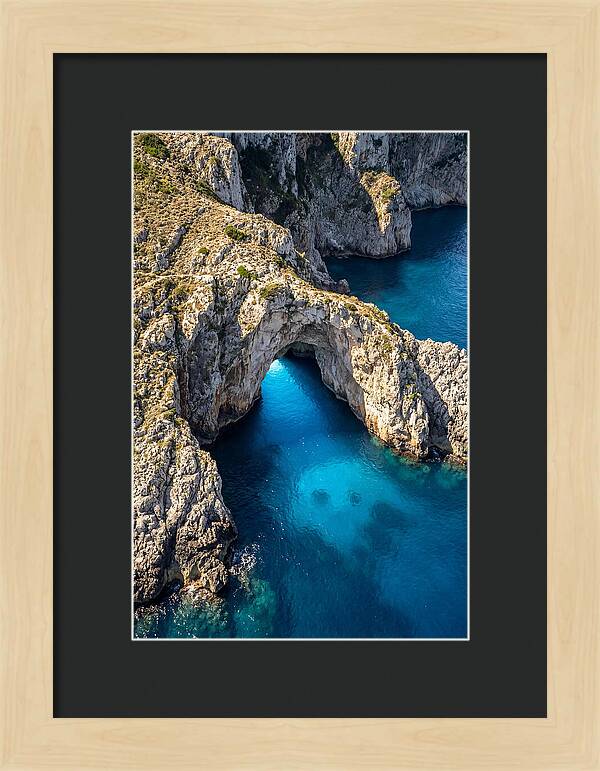 Tranquil Waterscape Escape