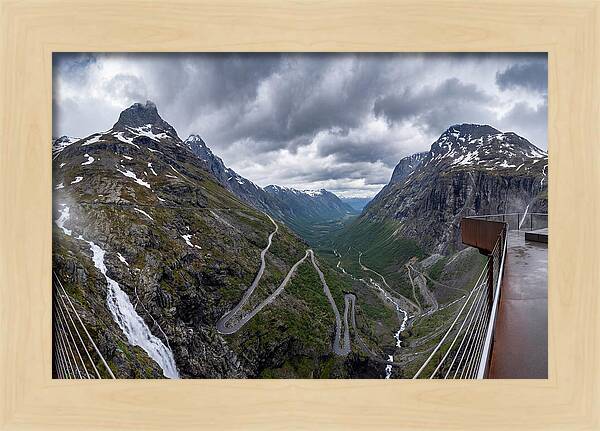 Trollstigen Viewpoint Serenity