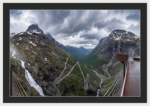 Trollstigen Viewpoint Serenity