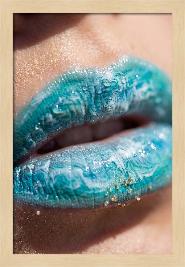 Turquoise Wave Lips