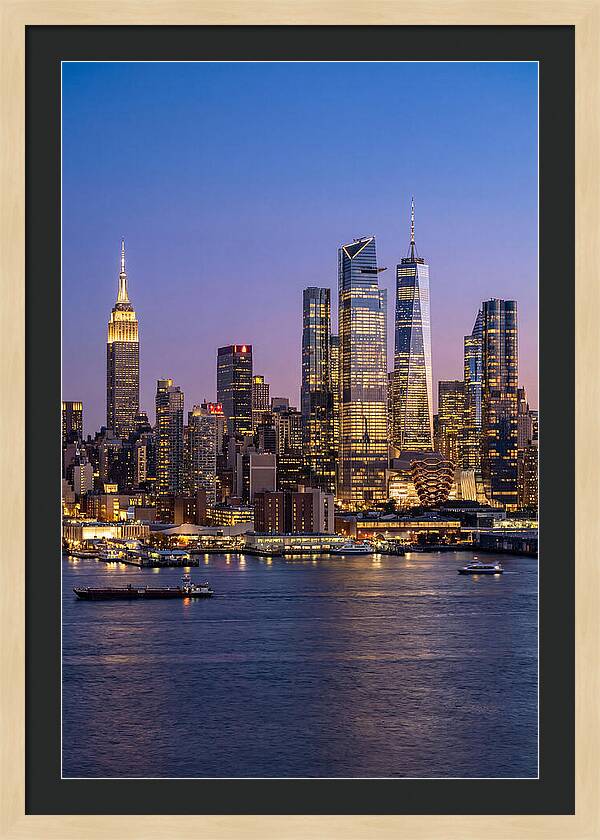 Twilight Over Manhattan Skyline