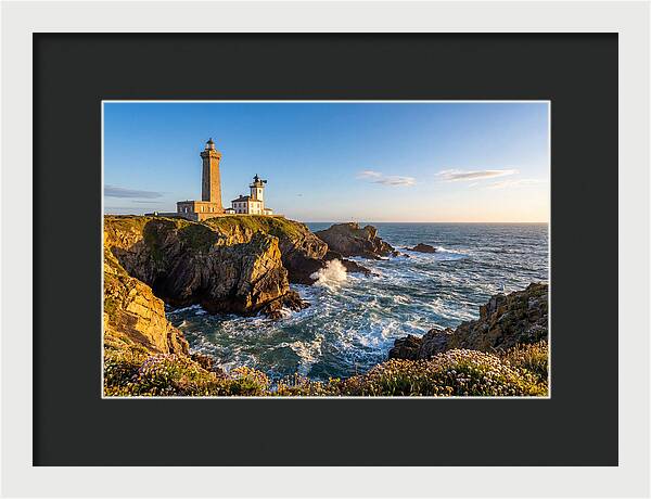 Twin Lights Of Highlands