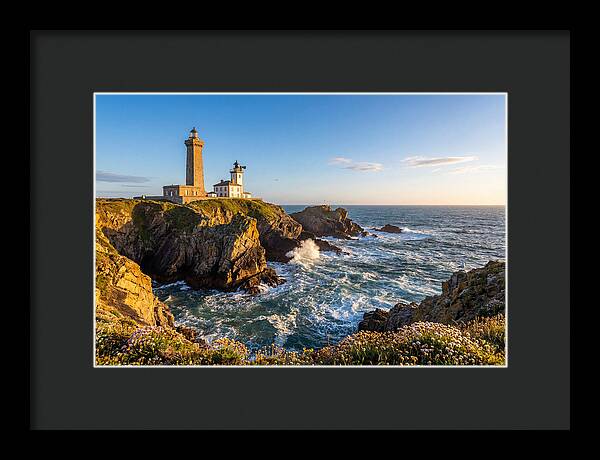 Twin Lights Of Highlands