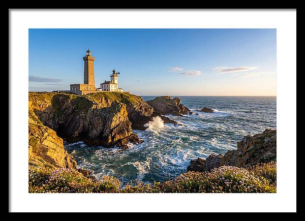 Twin Lights Of Highlands