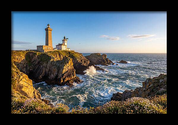 Twin Lights Of Highlands