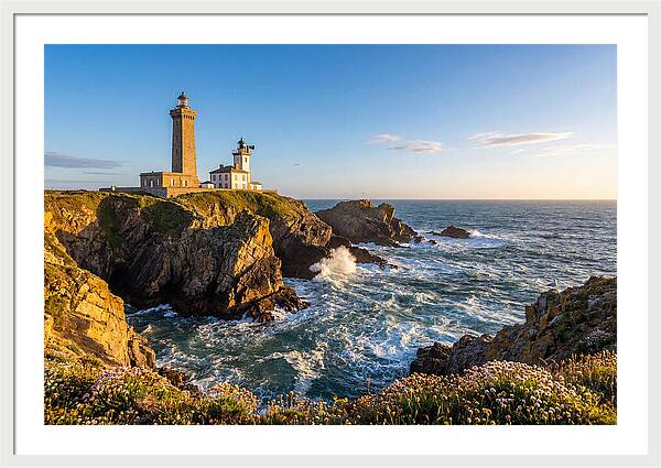 Twin Lights Of Highlands